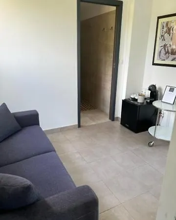 Hotell Les Bergeries Ajaccio (Corsica)